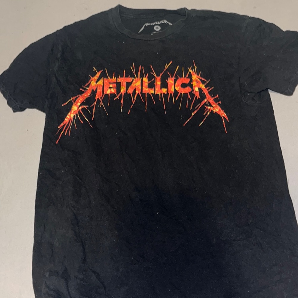Metallica shirt, M in boys